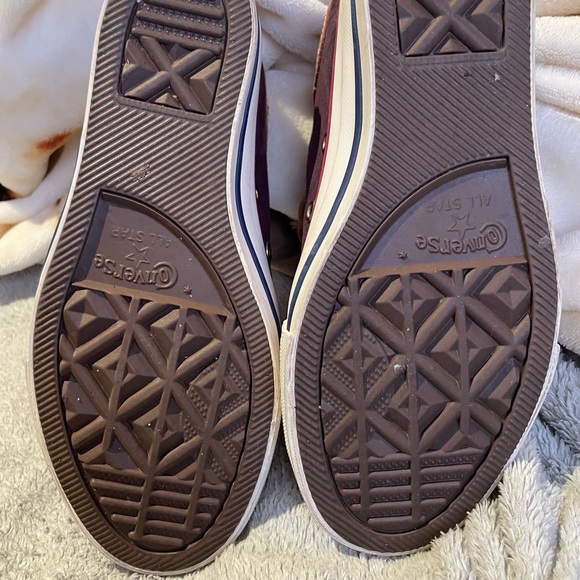 RARE FIND! Converse platforms! Only worn once. - Picture 4 of 6